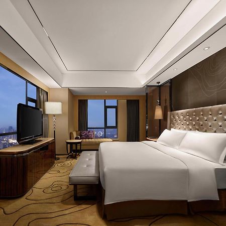 Hilton Zhongshan Downtown Zhongshan (Guangdong) Exterior foto