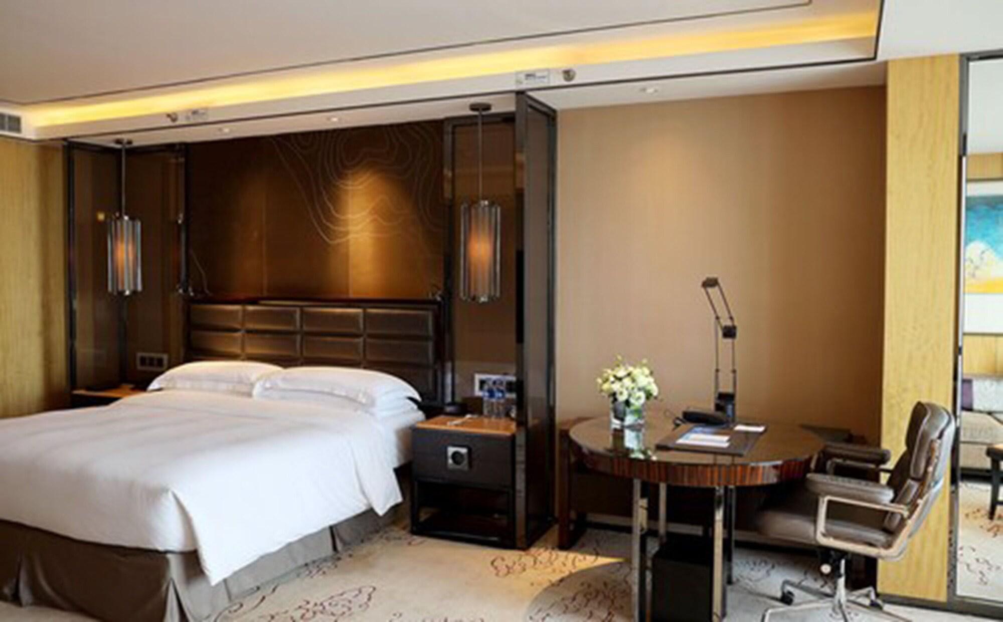 Hilton Zhongshan Downtown Zhongshan (Guangdong) Exterior foto